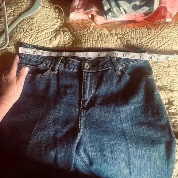 Salt Works  New York size 8 medium rise boot cut denim jeans. Medium wash. EUC - Picture 8 of 14